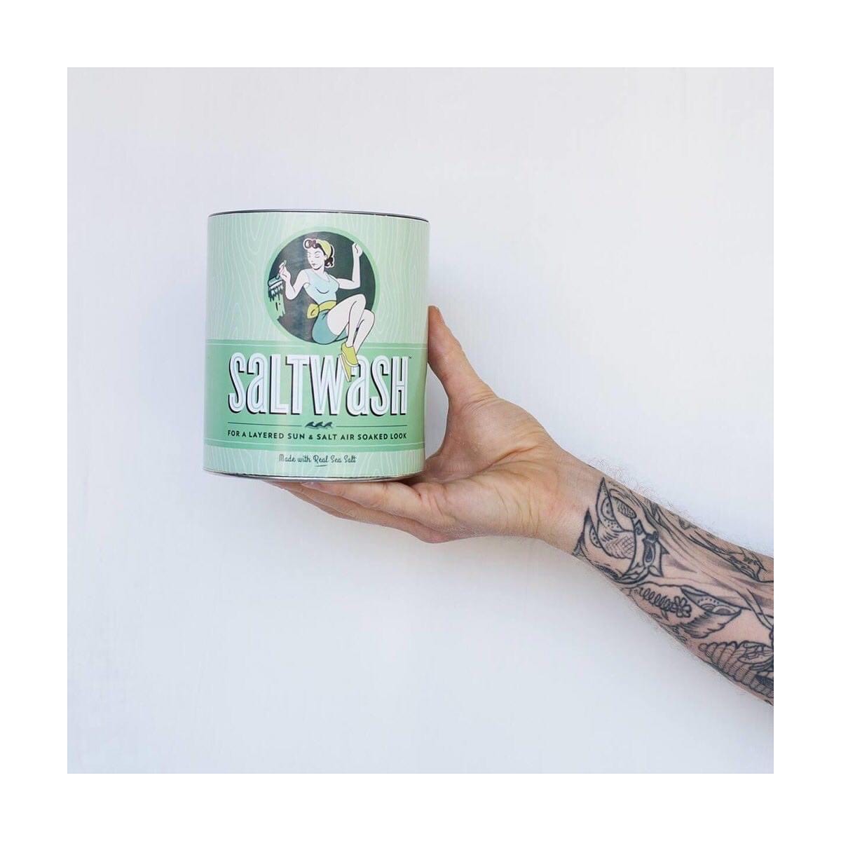 SALT WASH texture paint additive